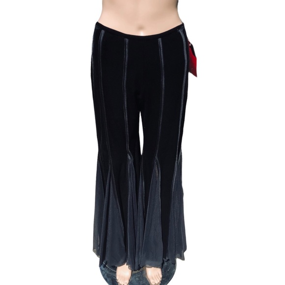 JS collections NWT black velvet bell bottom pants with sheer pant leg inlay sz 4 - Picture 7 of 14